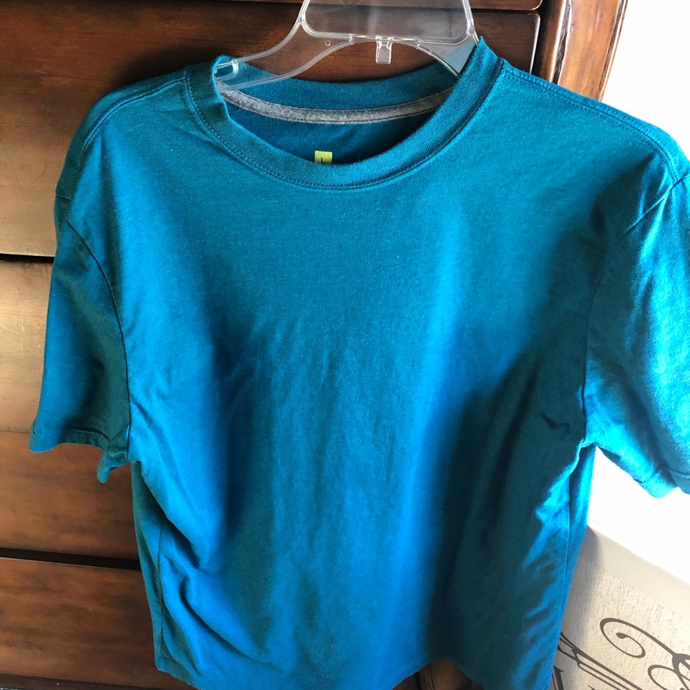 Men’s large T-shirt